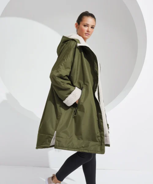 pink pig print  tridri changing robe 3